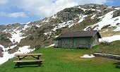 36 Baita Caduta. Area per fare pausa mensa